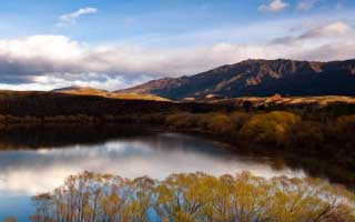 高赞评论说透了-针对蘑菇视频社区，别再被带节奏